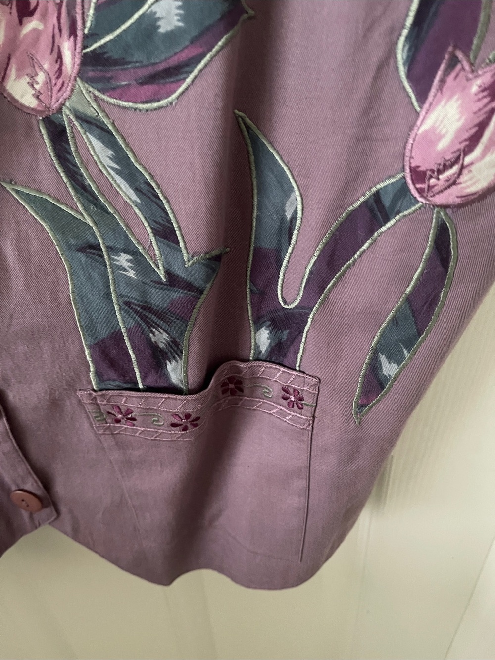 Lavender Floral Embroidered Button Vest with matching crinkle skirt. - Picture 3 of 5